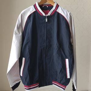 The herringbone wool padded jacket with hood for man